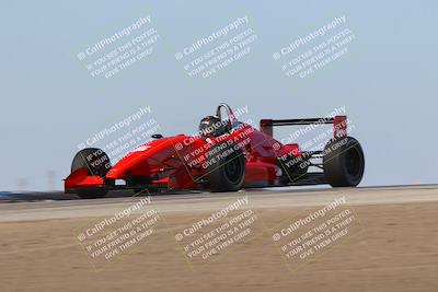 media/Oct-26-2025-CalClub SCCA (Sun) [[8ce1e69566]]/Group 3/Grapevine/